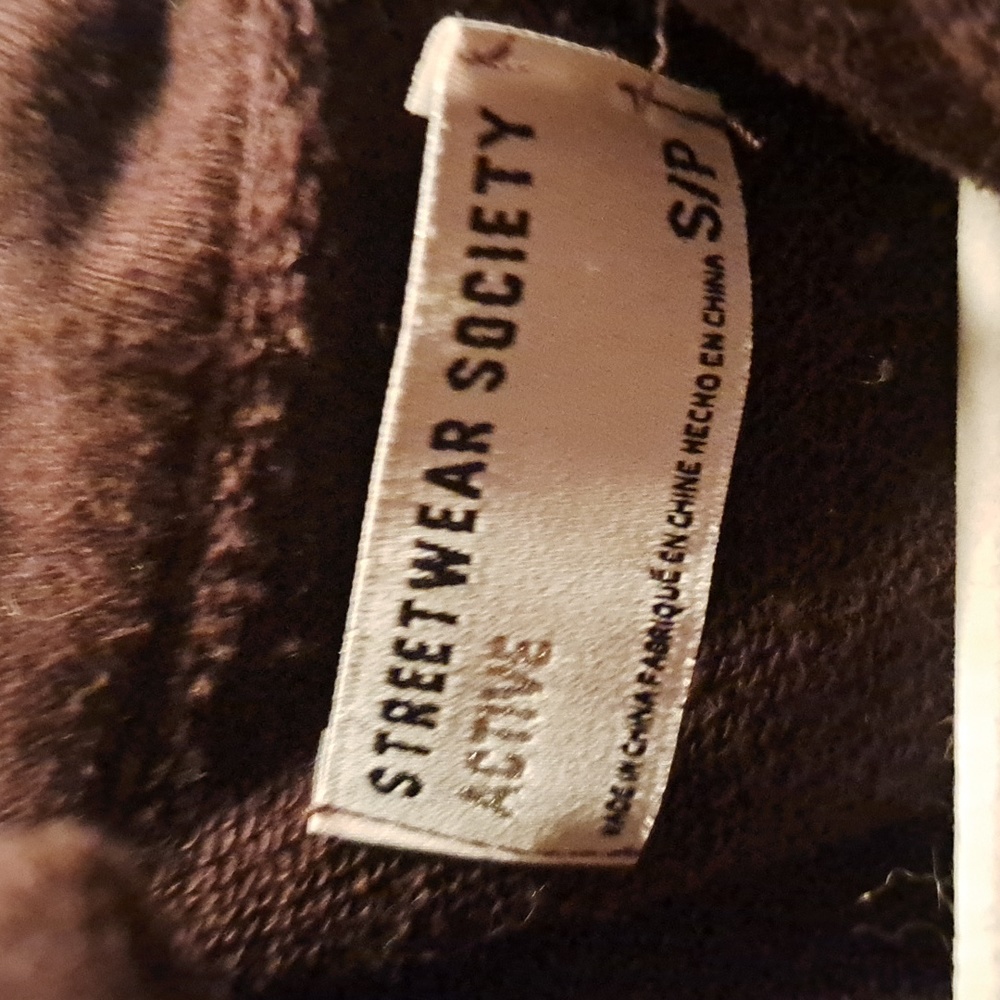 Shirt - Picture 3 of 3